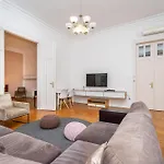 3 Bdr Heart Of Budapest Central Apartment